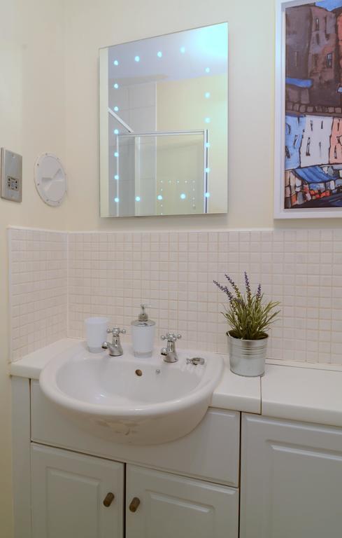 Powderhall Riverside Apartment Edinburgh Bilik gambar