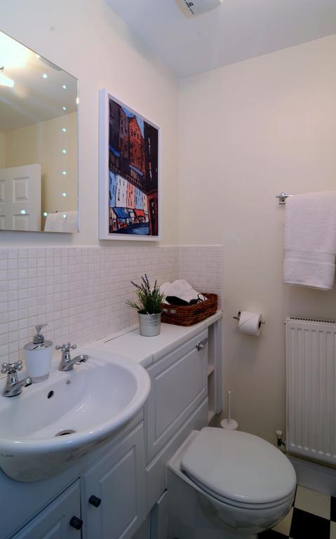 Powderhall Riverside Apartment Edinburgh Bilik gambar